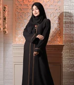 Elegant Matching Couple Outfit - Image 3